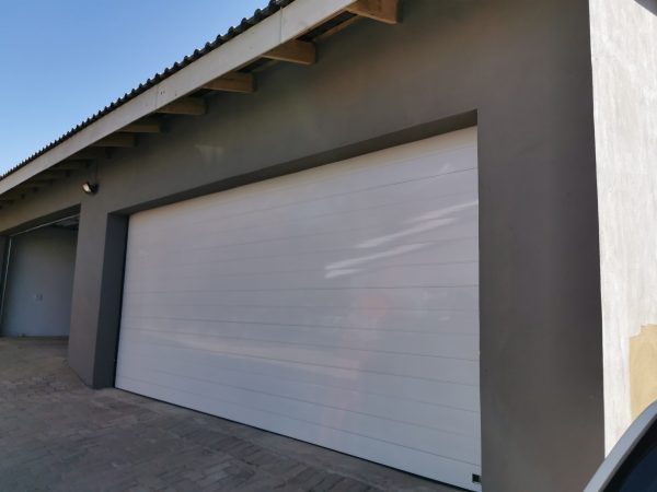 Steel and Aluminium garage doors